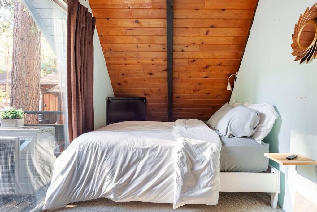 Beautiful A-frame Mountain With Hot Tub! *