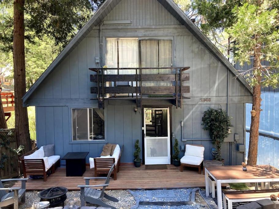 Beautiful A-frame Mountain With Hot Tub! Hébergement de vacances